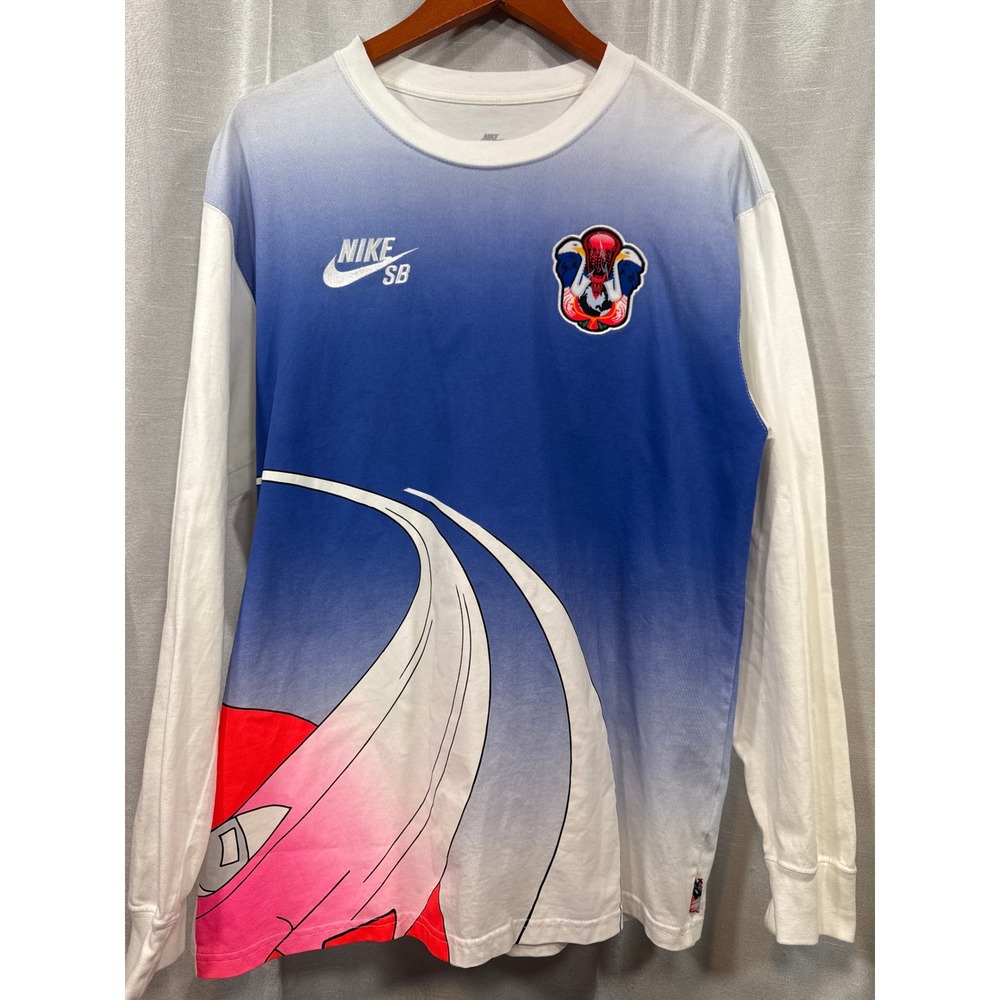 Nike SB Mens Blue Ombre Long Sleeve Graphic Tee Loose Fit Small‎ USA Flag Patch